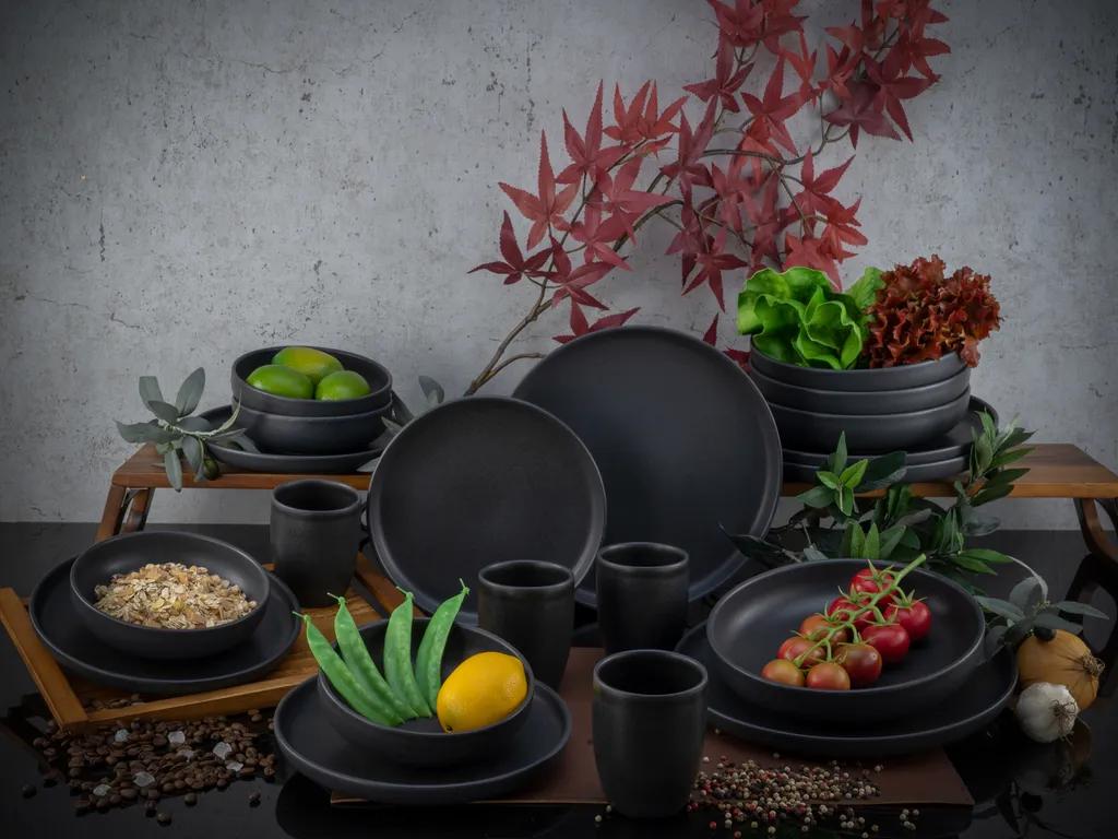 CreaTable 22978 Kombiservice Uno BLACK Für 4 Personen, Steinzeug, Schwarz (1 Set, 16-teilig) – Bild 5