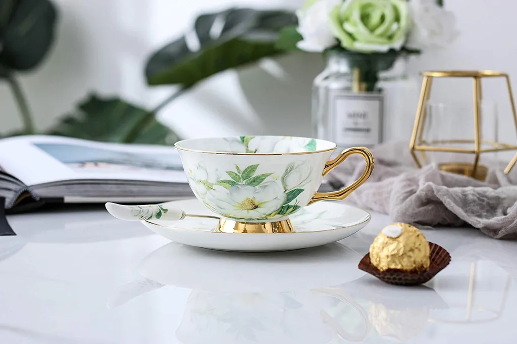 Panbado Floral Kaffeetassen Aus Premium Bone China Porzellan, Beinhaltet 1 Tassen 200 Ml, 1 Untertassen, Und 1 Löffel – Bild 2