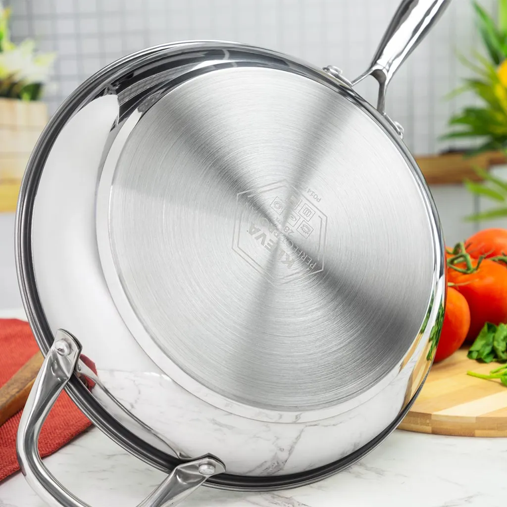 Livington Dura Pan - Pfannenset Mit Universaldeckel - 28cm + 24cm Pfanne - 3-lagige Antihaftbeschichtung - Pflegeleichtes Edelstahlgehäuse - Für Alle Herdplatten Geeignet – Bild 7