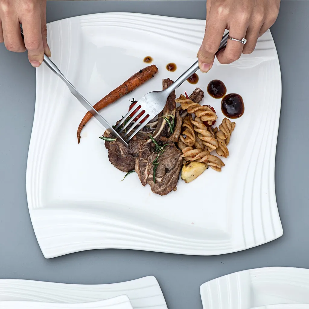 MALACASA, Serie Amparo, Cremeweiß Porzellan Tafelservice 12 Tlg. Set Speiseteller Und Suppenteller Geschirrset Für 6 Personen – Bild 3