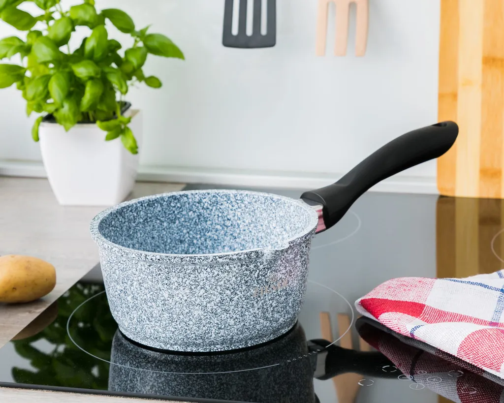 Graue Töpfe Und Kasserolle Mit Marmorbeschichtung – Bild 19